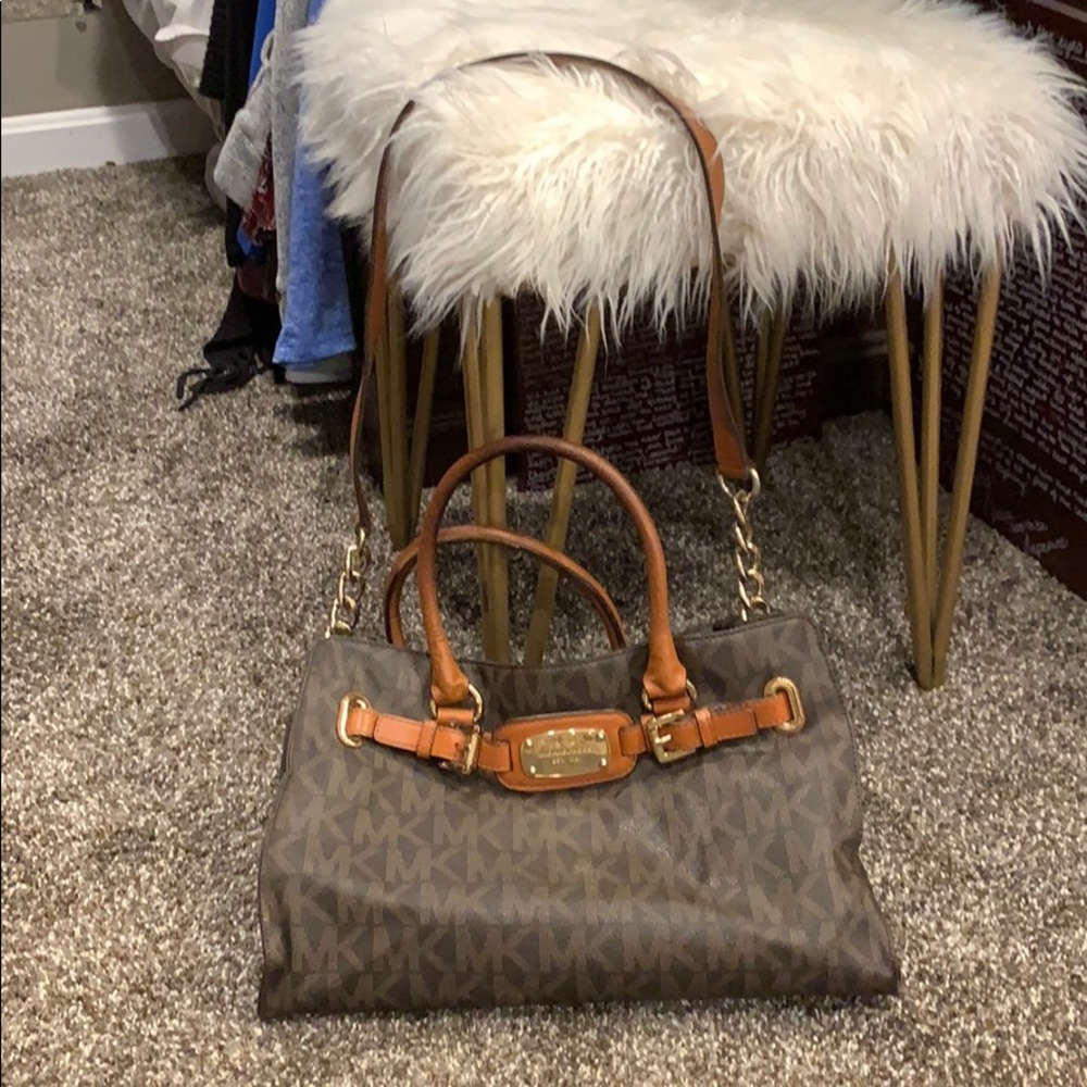 Michael Kors purse & wallet